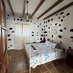 Lanzarote Casa Volcanica-anclada Sobre La Lava Del Volcan *